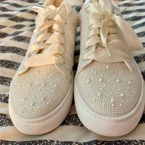 Elegant Pearl-Embellished Cream Sneakers